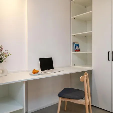 Flateli Lorenzana 35 C Apartment Girona